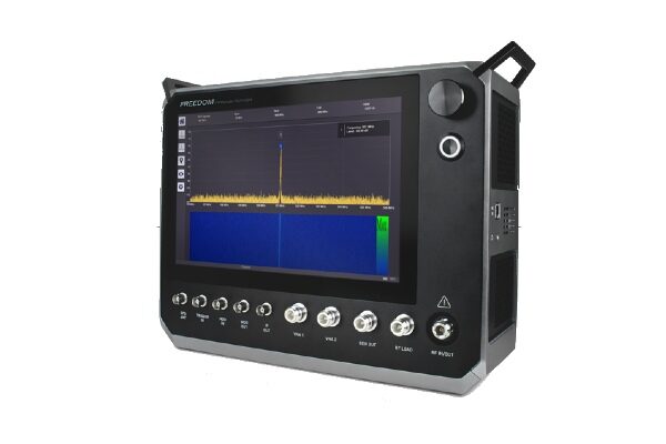 R9000 Radio Communication Test Set